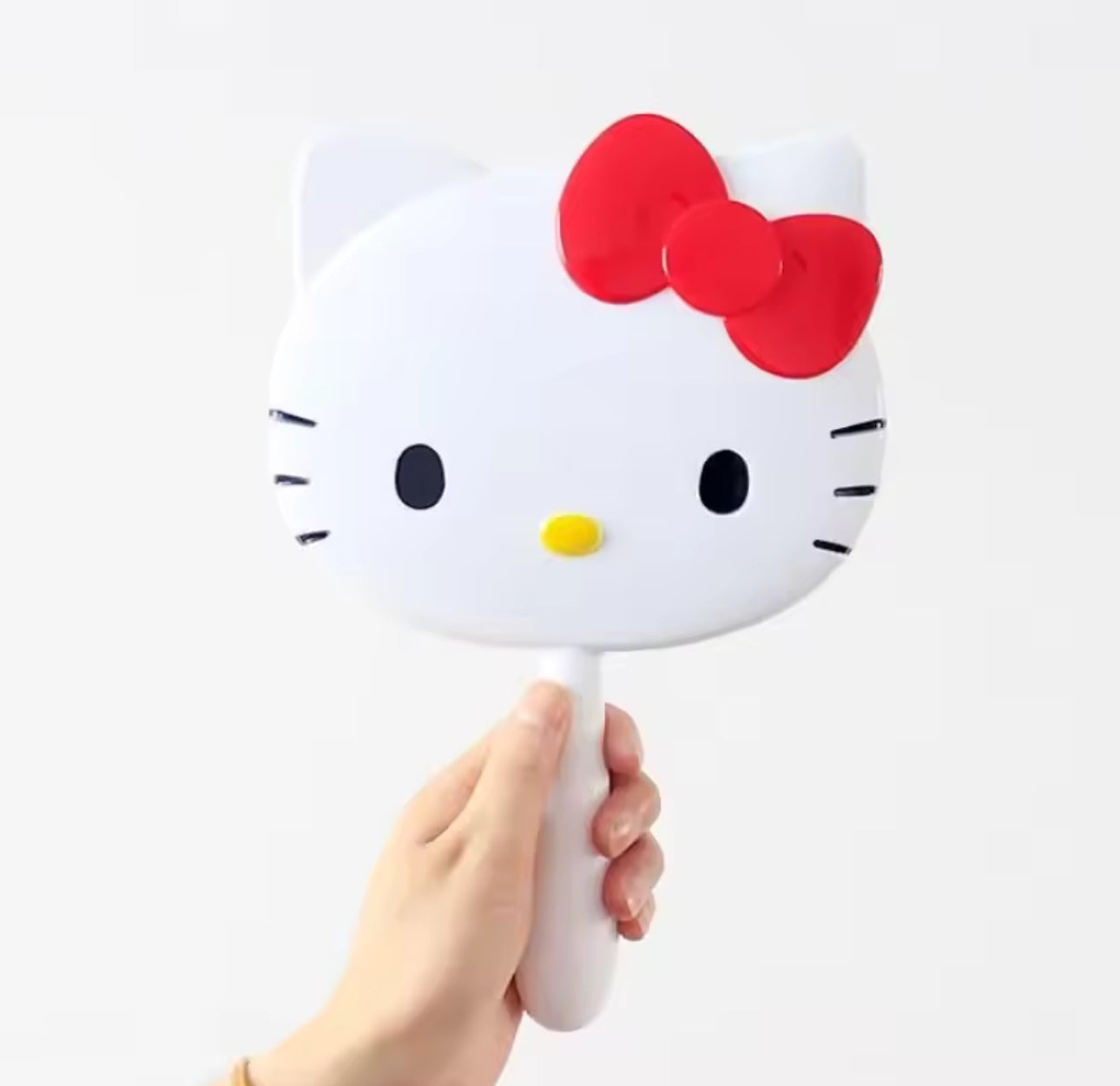 DIY Kitty Diamond Mirror