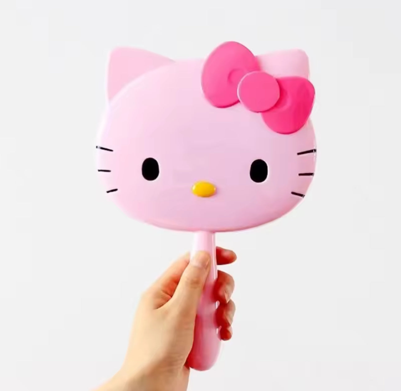 DIY Kitty Diamond Mirror